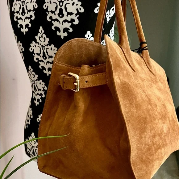 CLAUDIA FIRENZE Golden Italian Suede Satchel - Picture 3 of 10